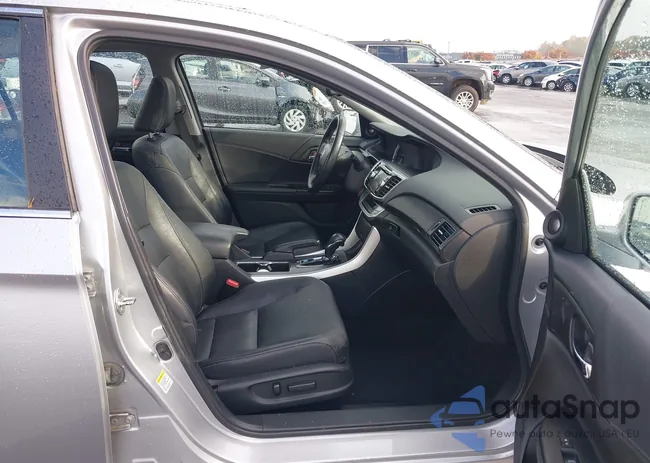 1HGCR2F87DA006570: 43698780