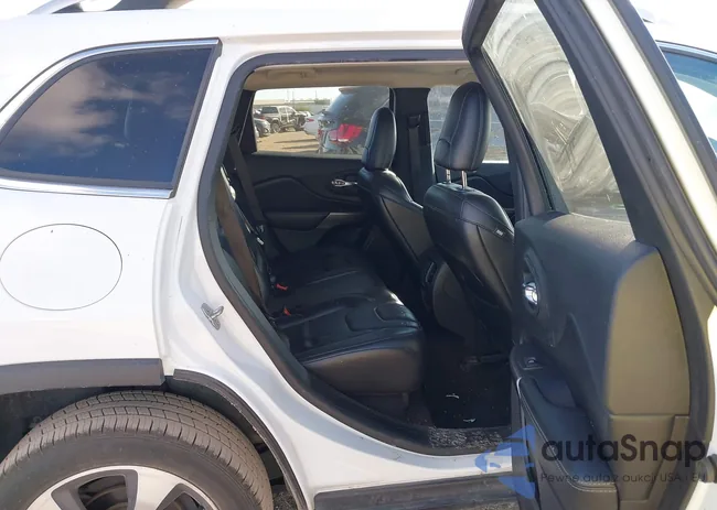 1C4PJLDB3LD623943: 43698853