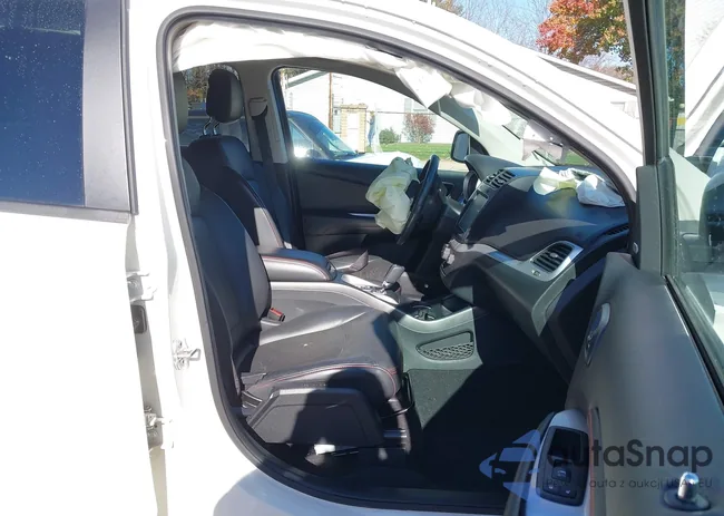 3C4PDDEG9KT720838: 43700134