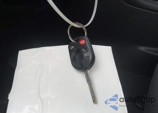 1FADP3F26GL387935: 43700160