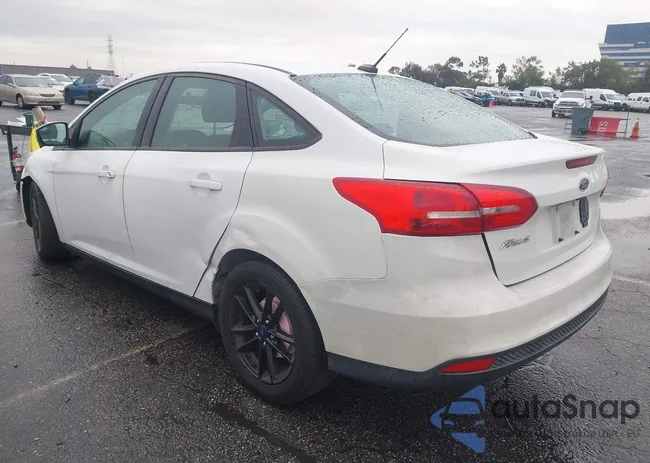 1FADP3F26GL387935: 43700160