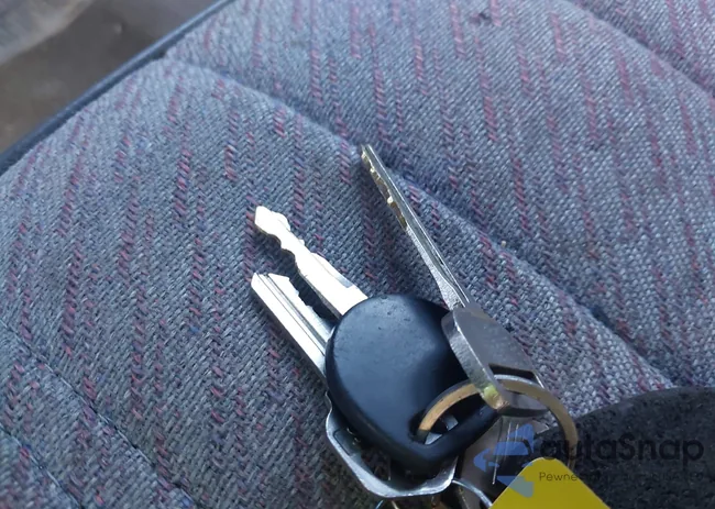 4TAVL52N1TZ132151: 43700172