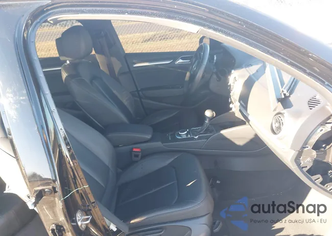 WAUB8GFF8J1008149: 43700285