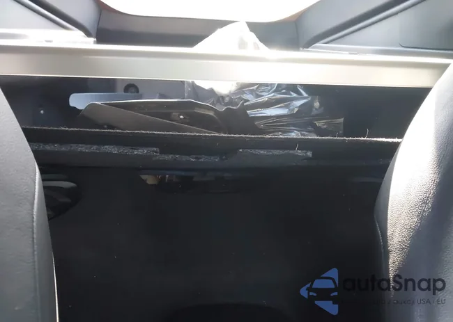 WZ1DB0C01MW041720: 43700347