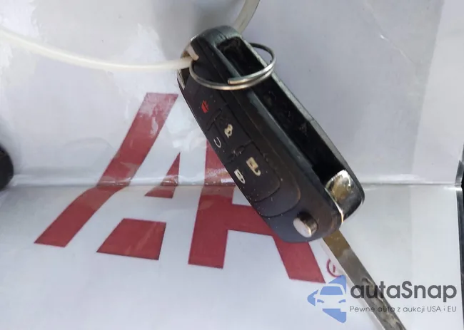 2GKFLWE33D6184729: 43700355