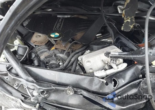 WBA5A7C58FG143844: 43700367