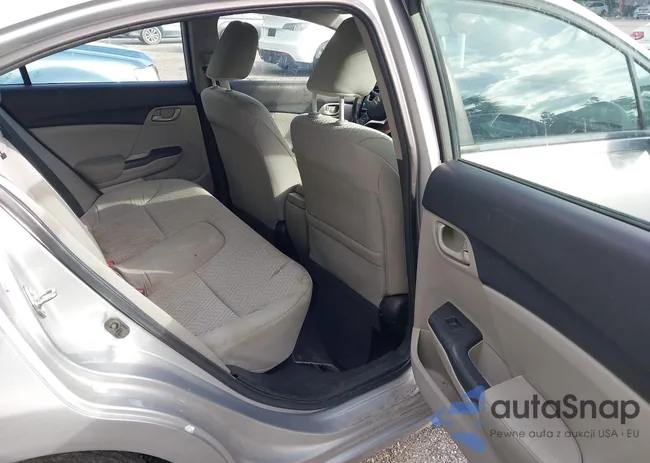 19XFB2F52EE254715: 43700406