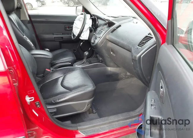 KNDJT2A26B7293081: 43699744