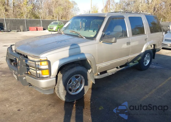 1GNEK13R1YR152903: 43699980