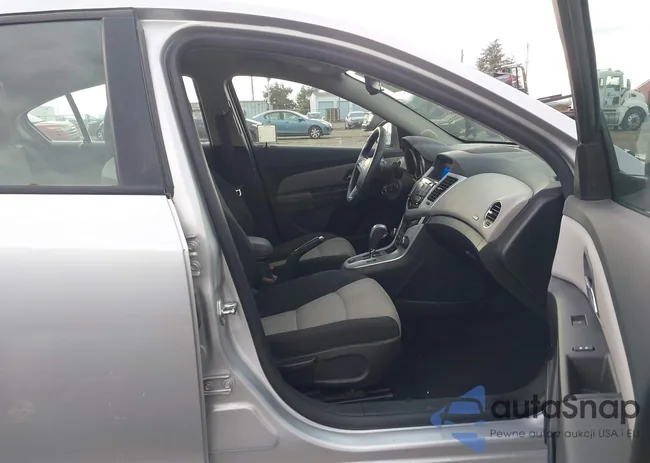 1G1PC5SG2G7177186: 43700070