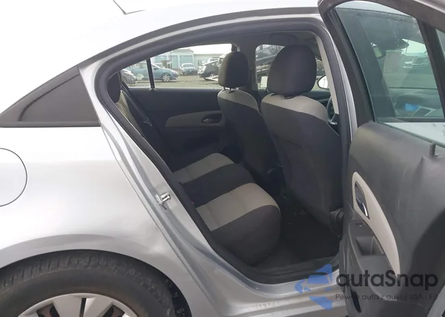 1G1PC5SG2G7177186: 43700070