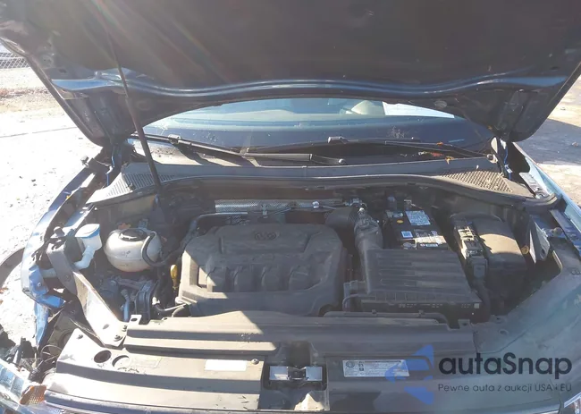 3VV3B7AX2LM101264: 43701208