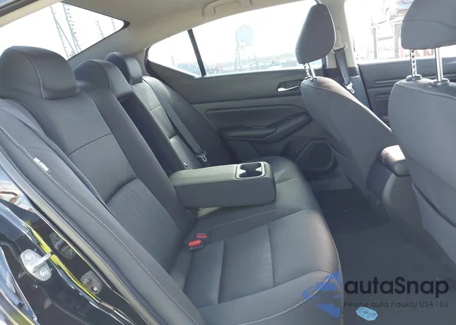 1N4BL4BV5LN305782: 43701269