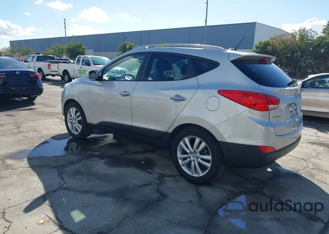 KM8JU3AC0BU156405: 43701644