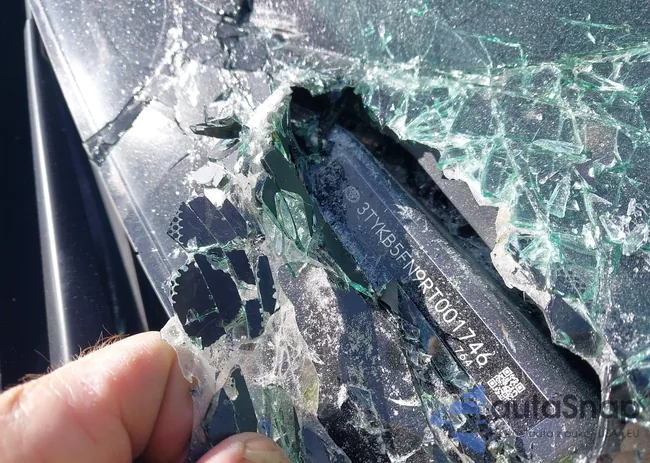 3TYKB5FN9RT001746: 43701657