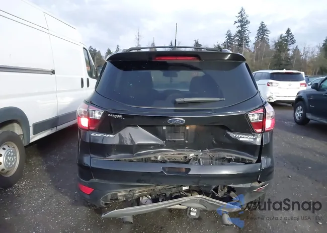 1FMCU9J93HUC63747: 43701678