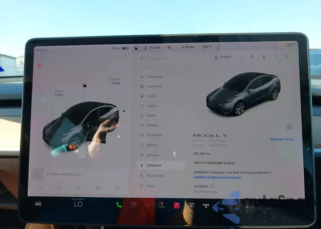 5YJYGDEE8MF104642: 43700770