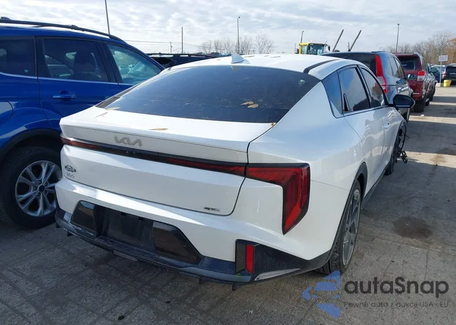 3KPFW4DE9SE124011: 43700928