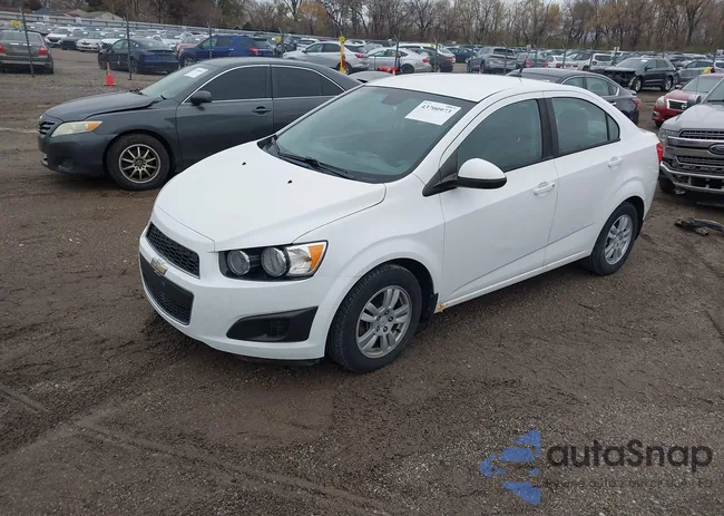 1G1JA5SH9C4140152: 43700973