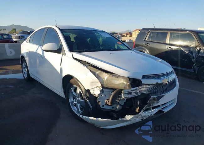 1G1PC5SB7E7142824: 43701057