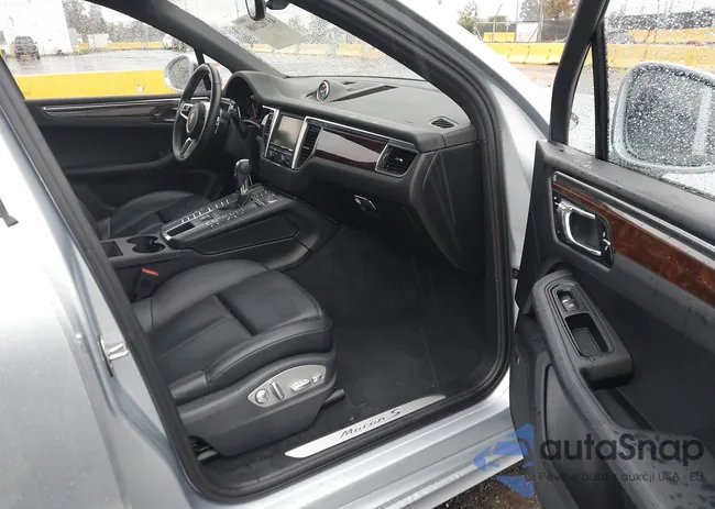 WP1AB2A5XFLB42480: 43702108