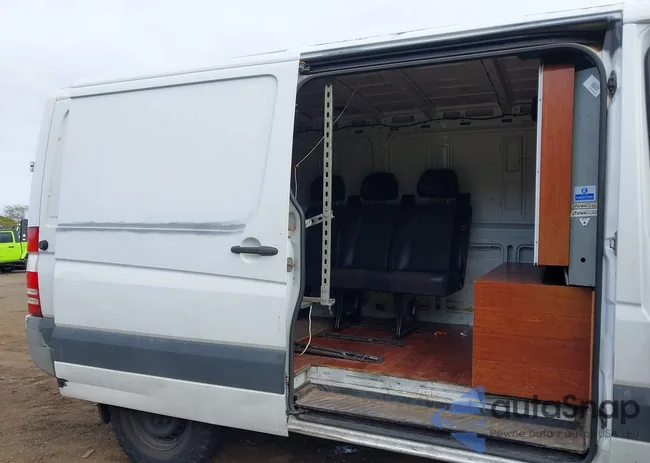 WD3PE7CC1C5614569: 43702146