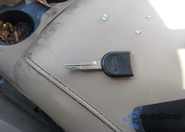 1FMFU20505LA86028: 43702190