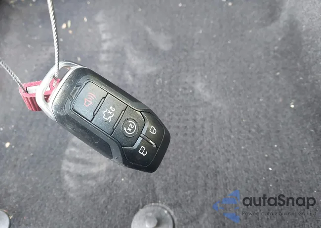 1FA6P8TH8G5201721: 43702263