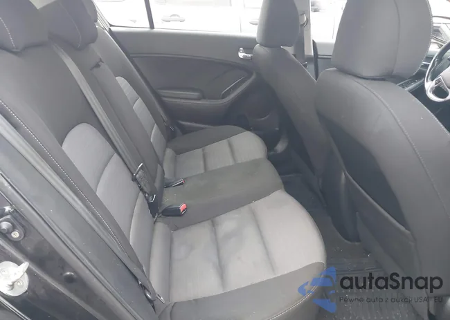 KNAFX5A8XG5492246: 43702287