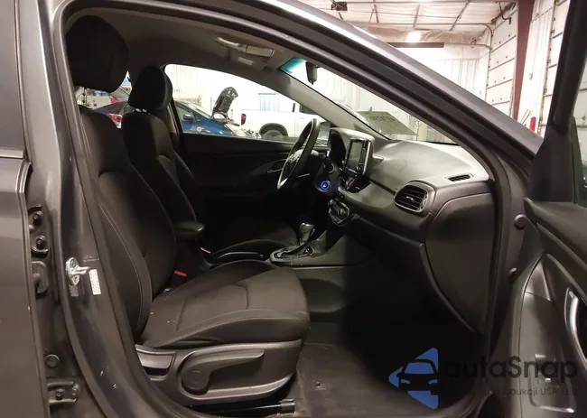 KMHH35LE8JU068728: 43702308