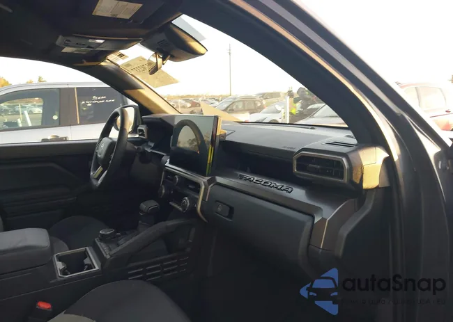 3TMLB5JN2SM095207: 43702337