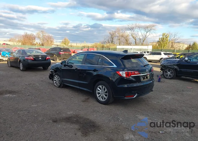 5J8TB4H3XGL002443: 43702359