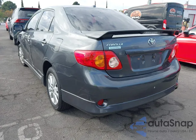 2T1BU4EE9AC439035: 43702380