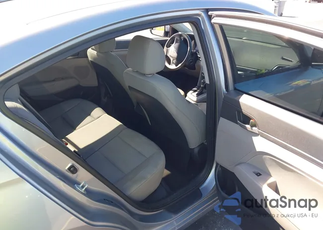 5NPD84LFXHH061551: 43702437