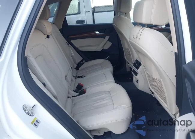 WA1AAAFY6M2008841: 43702474