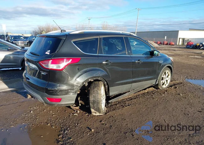 1FMCU9J90FUA76687: 43702482