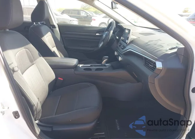 1N4BL4DVXSN371014: 43702530