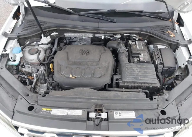 3VV4B7AX1LM101101: 43702541