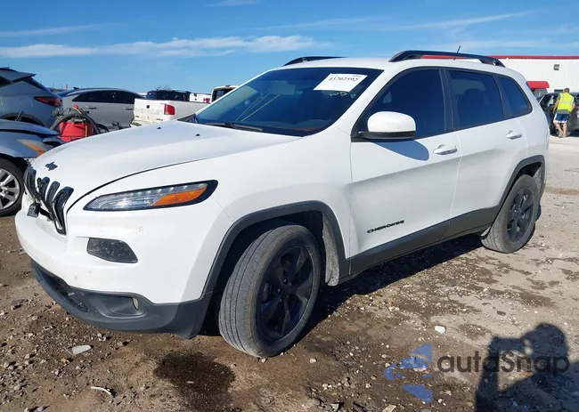 1C4PJMCB8FW740479: 43702592