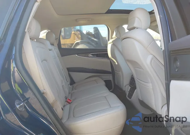 2LMPJ8L99KBL45551: 43702596