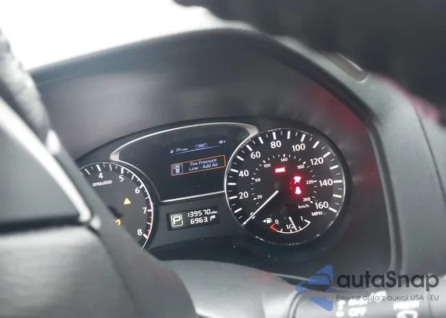 5N1AR2MM1EC612681: 43701687