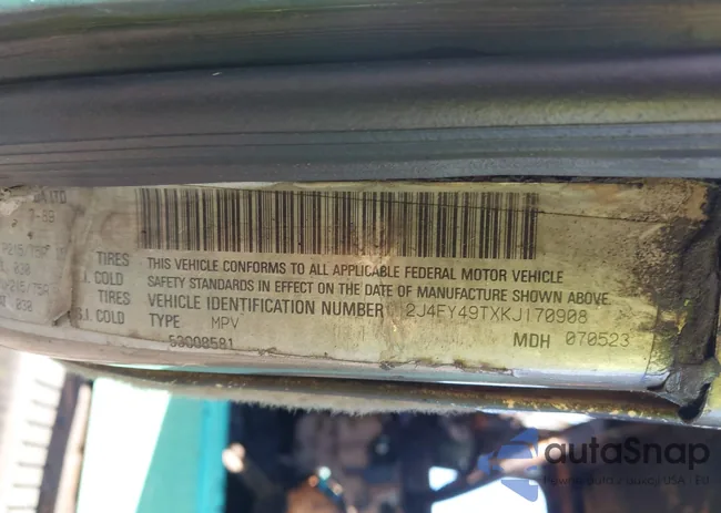 2BCCZ81K2JB526732: 43701774