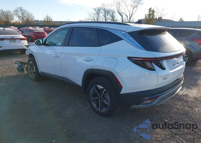 KM8JCDD13SU274015: 43701821