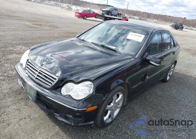 WDBRF52H67F928245: 43701902