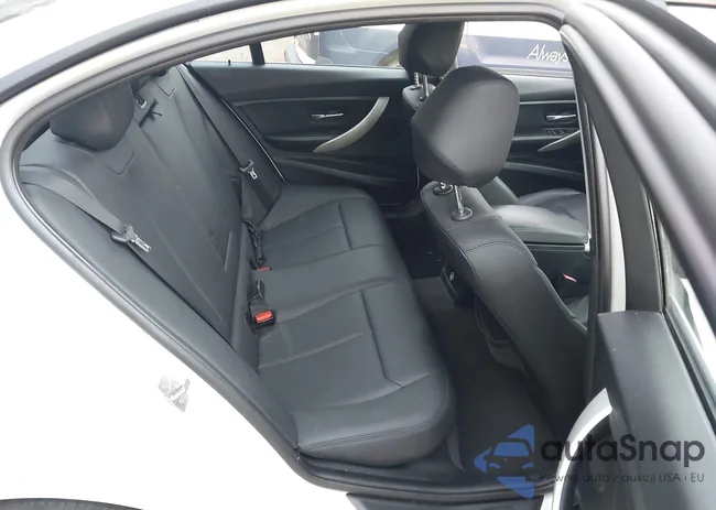 WBA3B5C50DF595606: 43702008