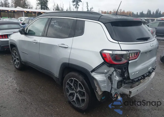 3C4NJDCN5ST579557: 43702009