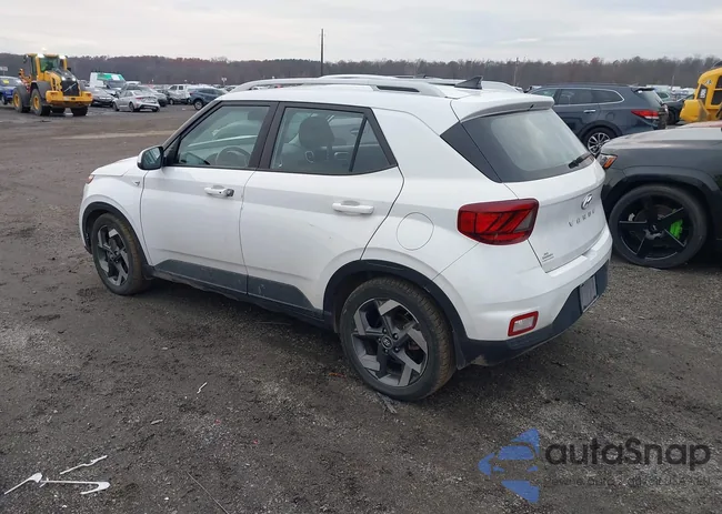 KMHRC8A3XMU093965: 43702022