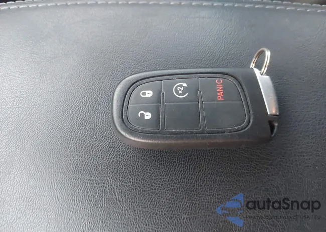 1C4PJMLB7KD414839: 43702064