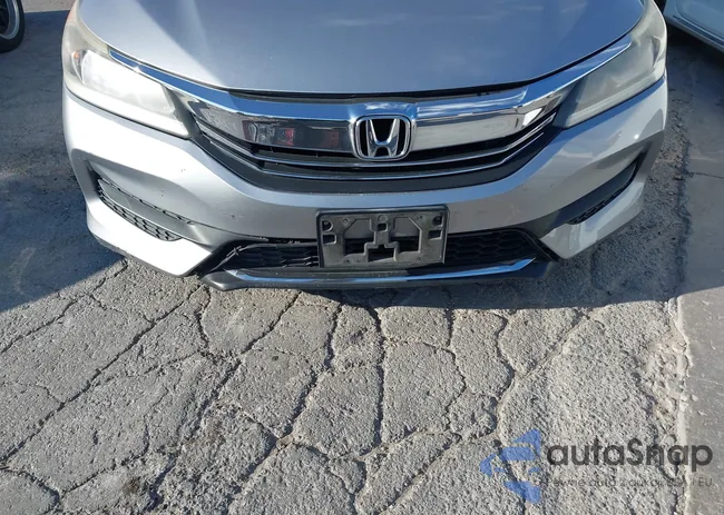 1HGCR2F38HA231512: 43703098