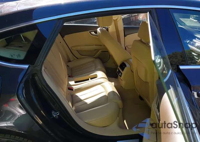 WAU2GAFC6DN008041: 43703144